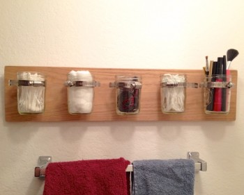 10 Master Bath Organizing Tricks4