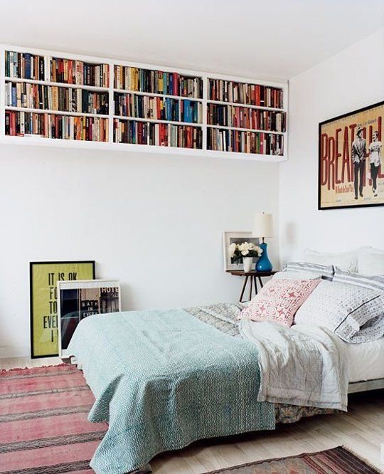 How to save space in a small bedroom