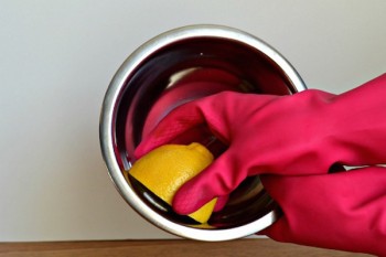15-cleaning-hacks-for-anyone-with-a-home8