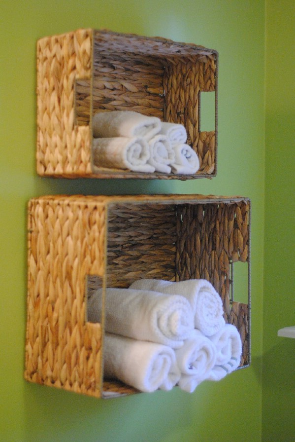 15 Ways to DIY Your Bathroom Storage12