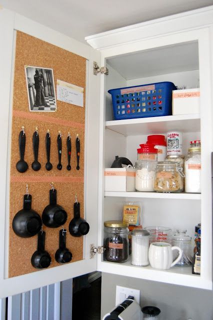 20 Small Kitchen Organization Hacks4