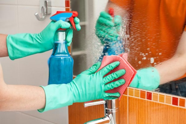 10 Tips that Will Help Clean Your Bathroom Like a Pro - Wrapped in Rust