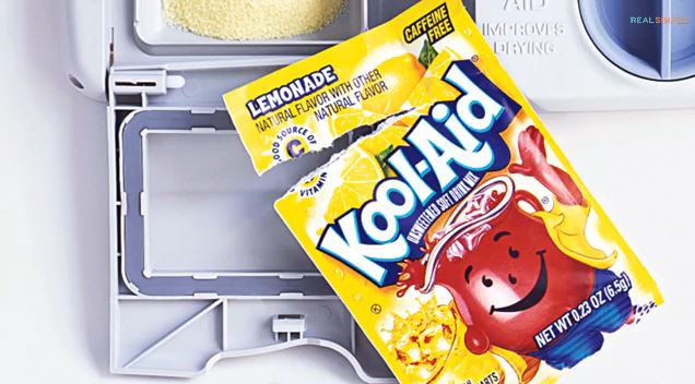 The Genius Kool-Aid Hack For Deep Cleaning Your Washing Machine