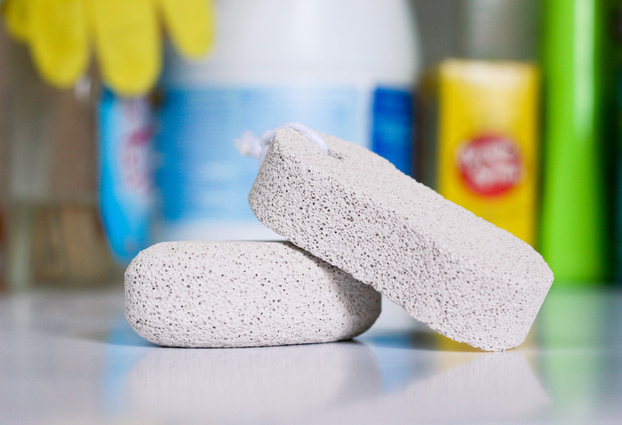 How to Use Pumice Stones, Pumice Stone Uses, Things to Do With Pumice Stones, Pumice Stone Uses, Uses for Pumice Stones, Popular Pin, Life Hacks, Health and Beauty Hacks