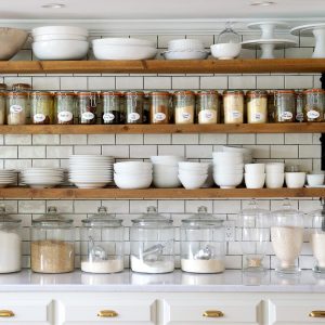 7 Ways to Organize ALL of Your Spices | Organize Kitchen, Kitchen Organization, Spice Organization, Spice Organization DIY, Easy Spice Organization