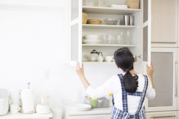 Organize Cabinets | Tips and Tricks to Organize Cabinets | Cabinet Organization Hacks | Organization Tips and Tricks | Professional Cabinet Organization | Kitchen Cabinet Organization Tips