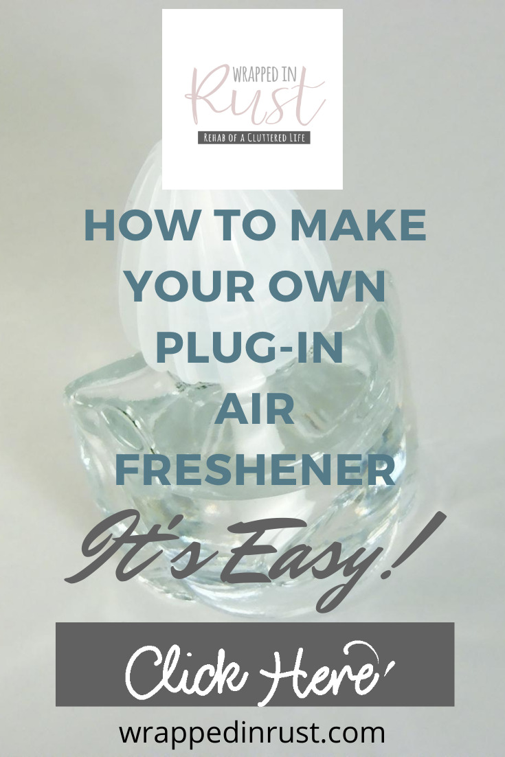 If you want a fresh-smelling home without all the chemicals, make your own plug-in air freshener with these simple instructions. #wrappedinrustblog $diyairfreshener #handmadegifts