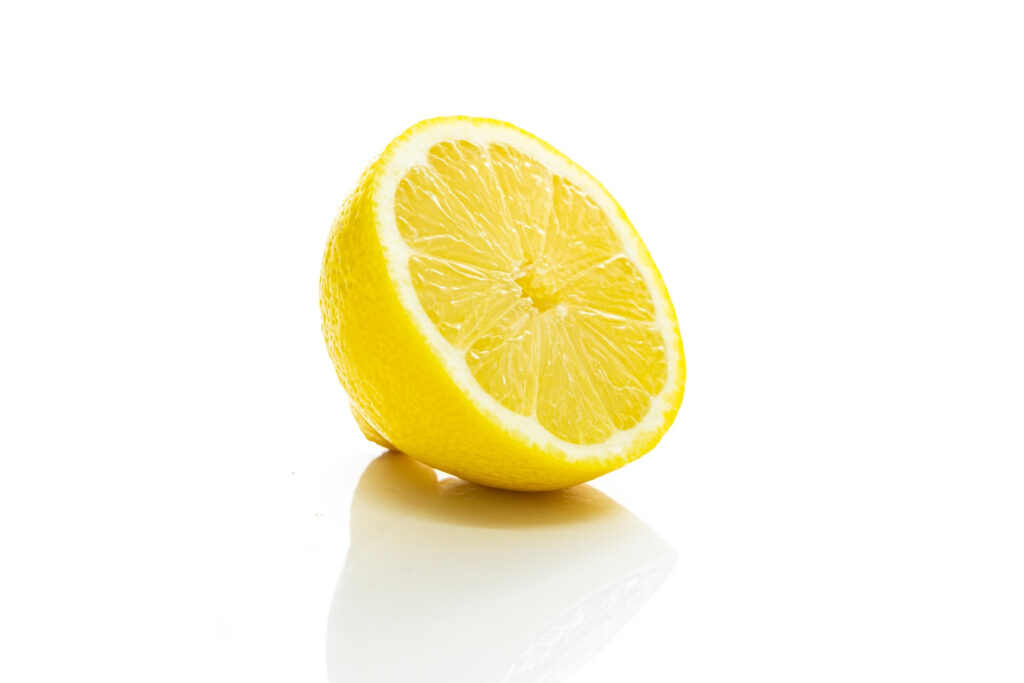 Lemons to make a DIY liquid dishwasher detergent